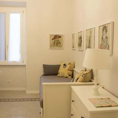 Cave Cattum Apartman *
